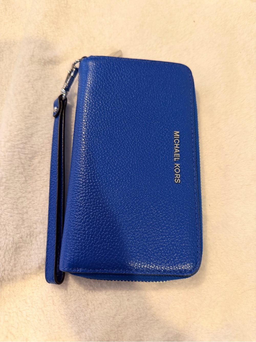 Michael Kors Cobalt Blue Pebbled Zip Wristlet Wallet
